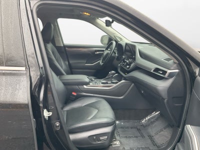 2023 Toyota Highlander Platinum