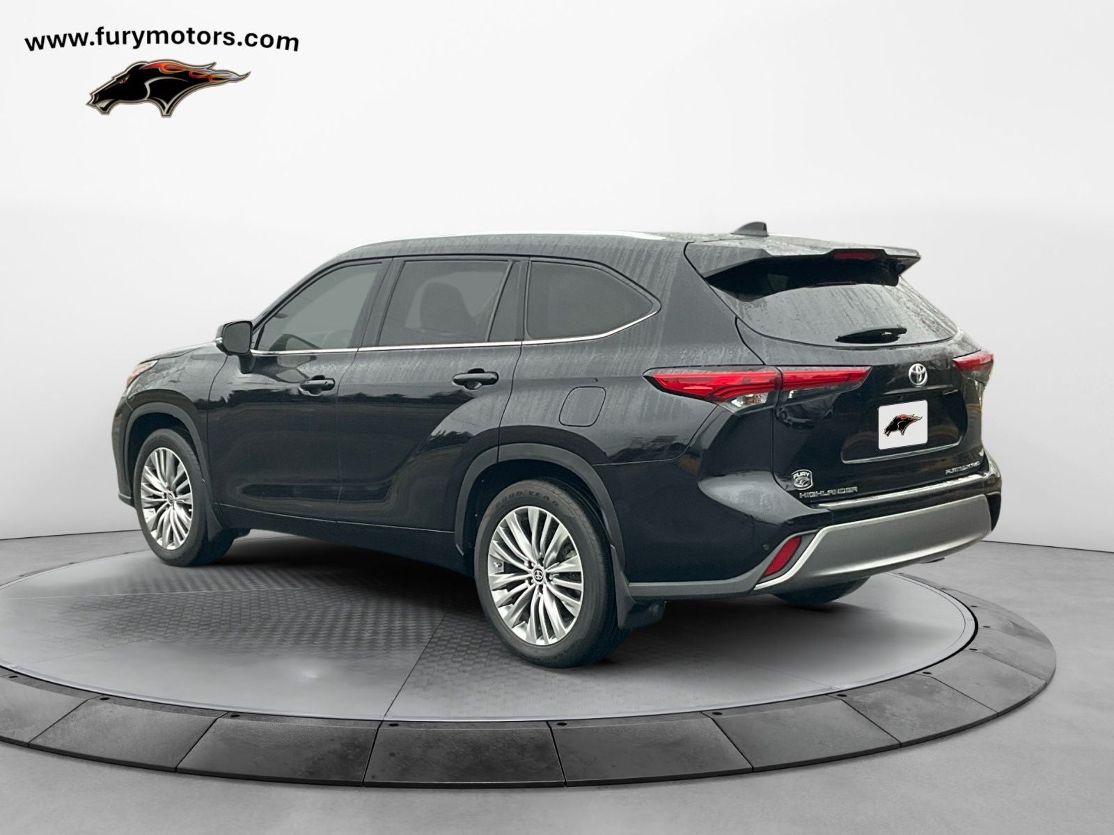 2023 Toyota Highlander Platinum