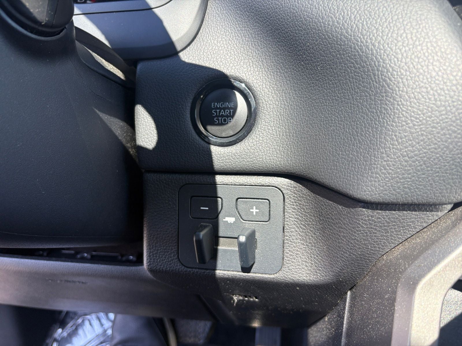 2025 Toyota Tundra 4WD Limited