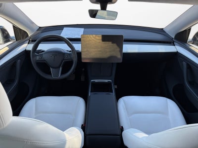 2024 Tesla Model Y Long Range Dual Motor All-Wheel Drive