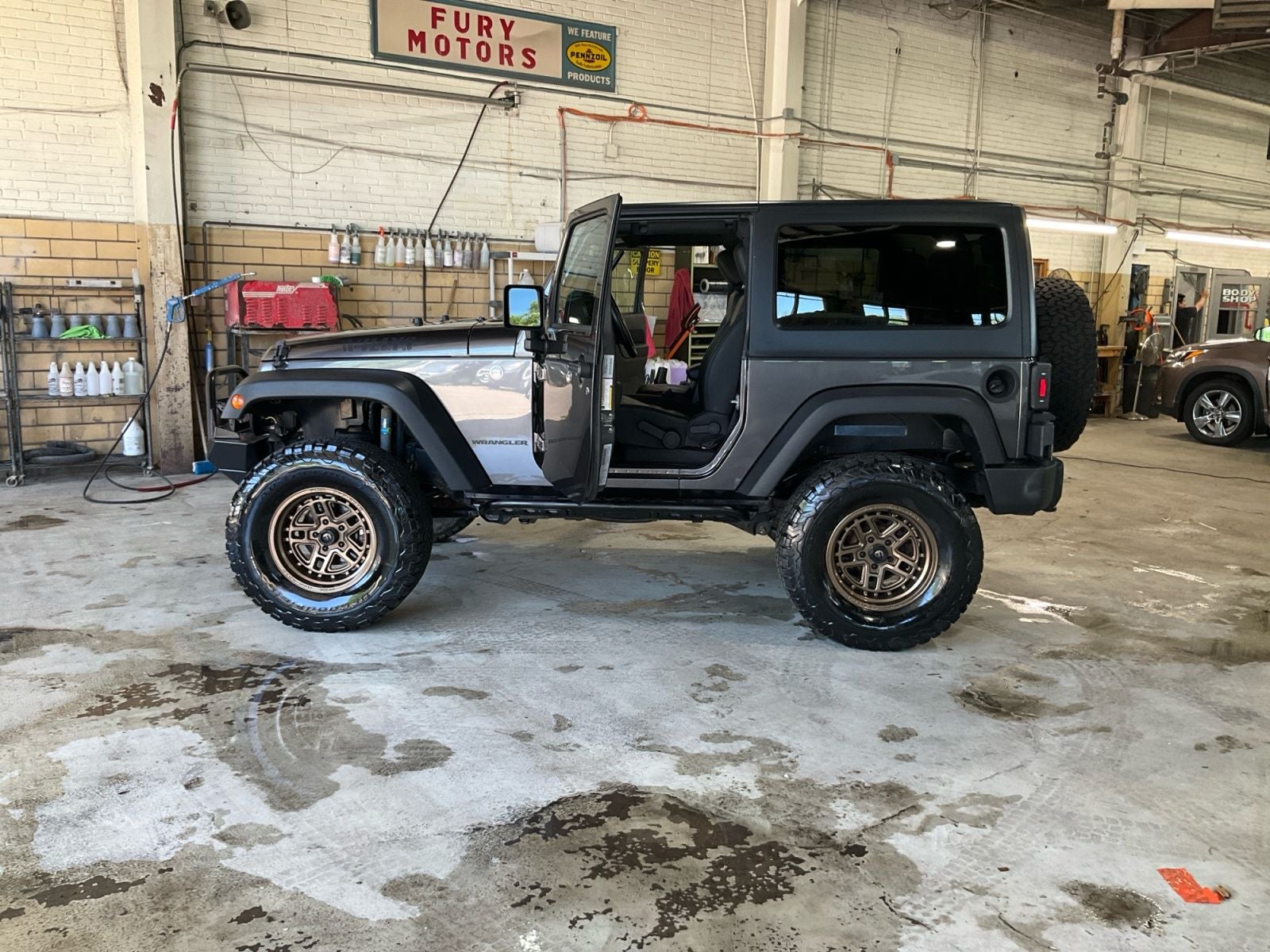 2016 Jeep Wrangler Sport