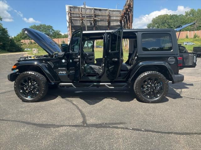 2023 Jeep Wrangler 4xe Sahara 4x4