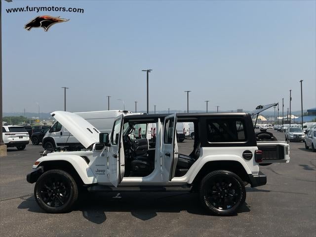 2022 Jeep Wrangler 4xe Unlimited Sahara 4x4