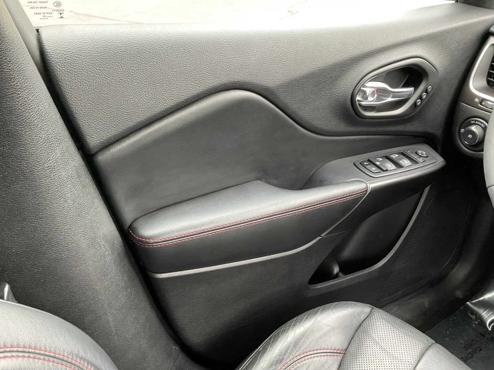 2021 Jeep Cherokee Trailhawk Elite