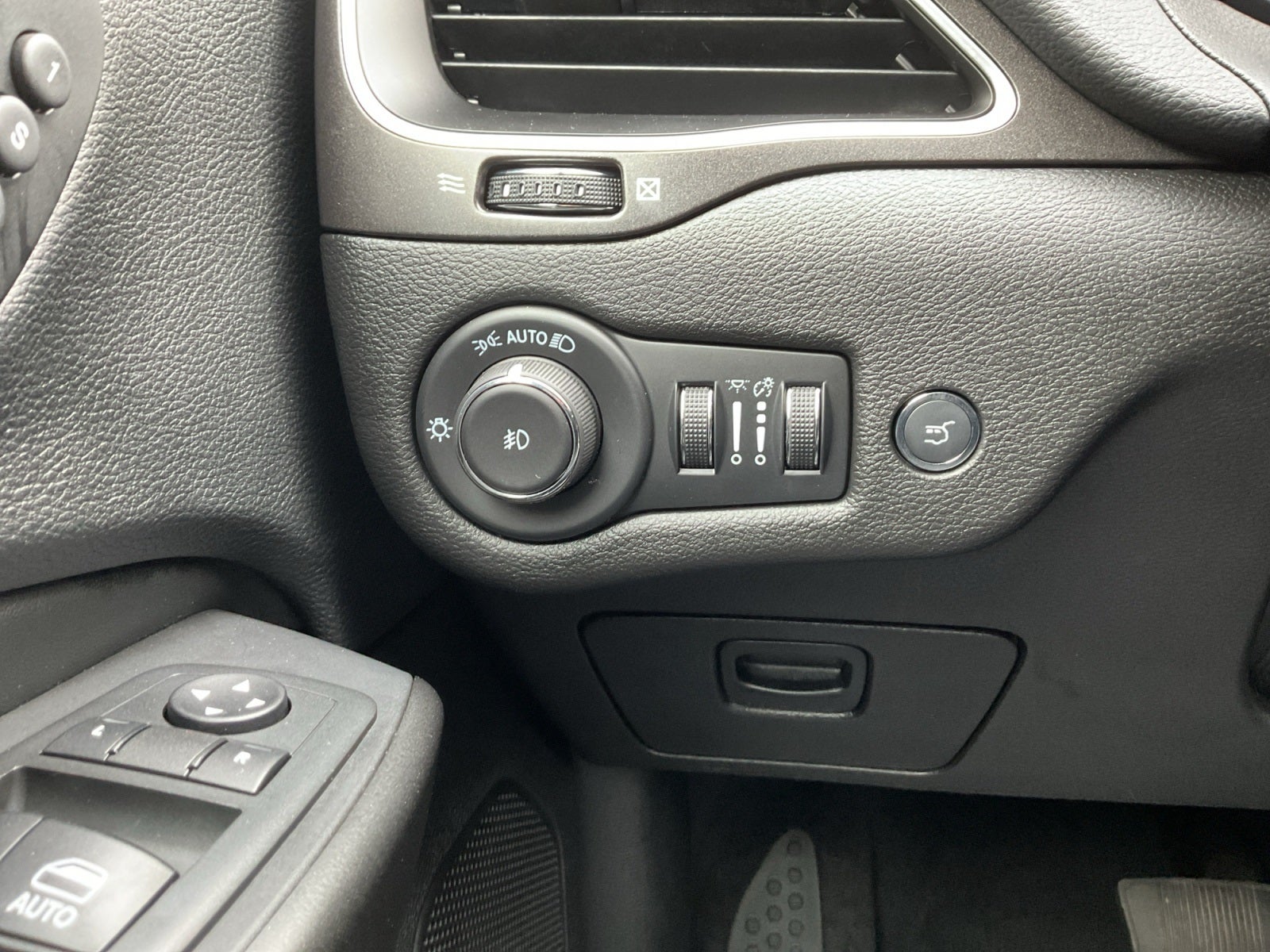 2021 Jeep Cherokee Trailhawk Elite