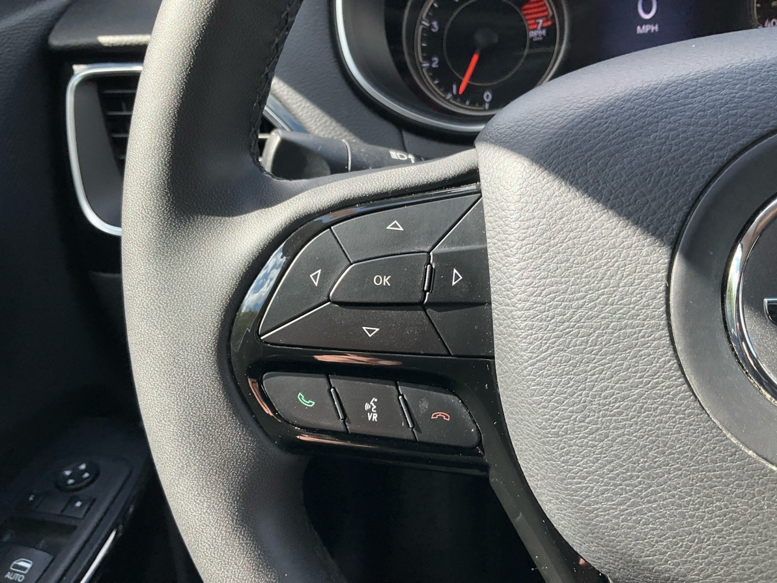 2023 Jeep Cherokee Altitude Lux 4x4