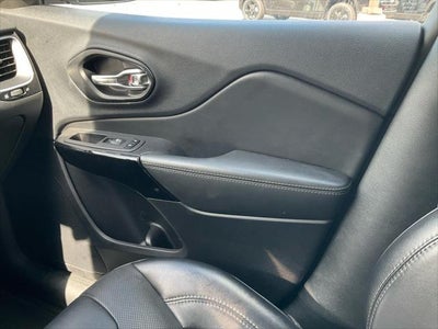 2023 Jeep Cherokee Altitude Lux 4x4