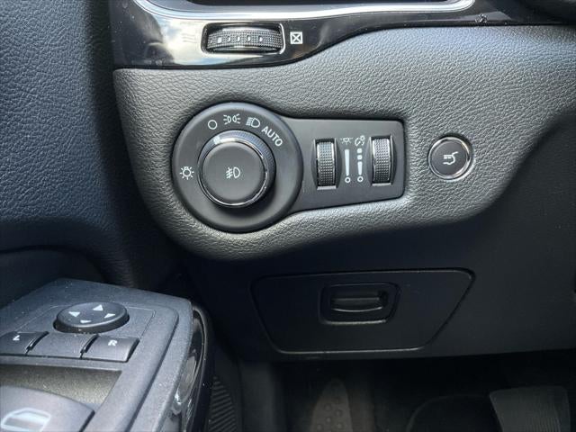 2023 Jeep Cherokee Altitude Lux 4x4