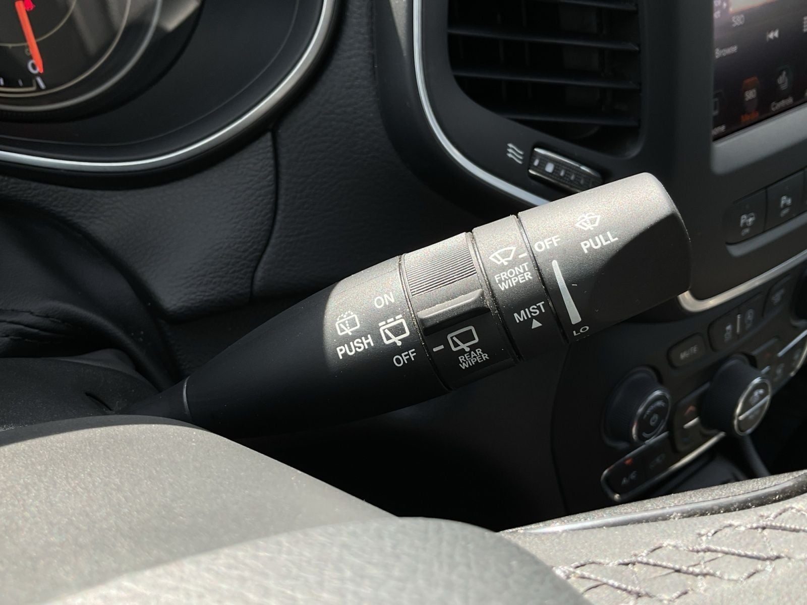 2023 Jeep Cherokee Altitude Lux 4x4