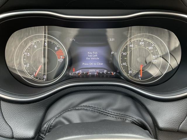 2023 Jeep Cherokee Altitude Lux 4x4