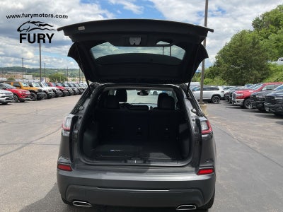 2022 Jeep Cherokee Latitude Lux