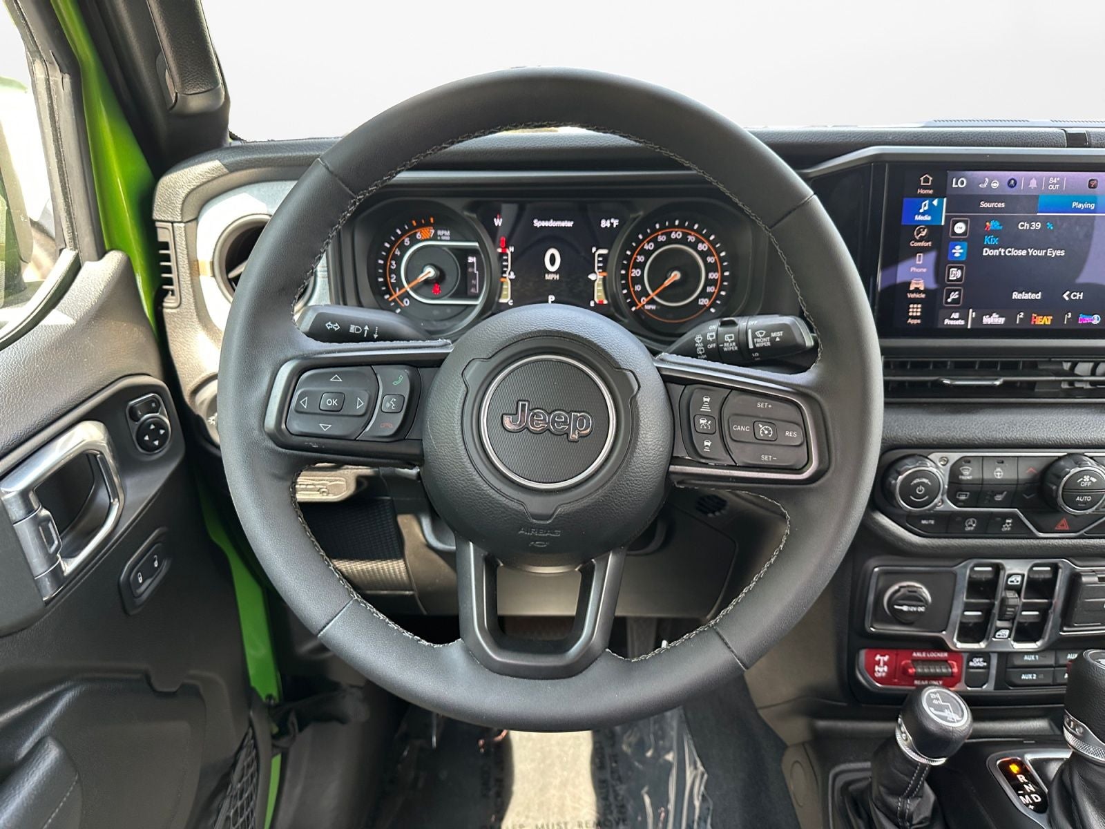 2025 Jeep Wrangler 4-Door Willys 4x4
