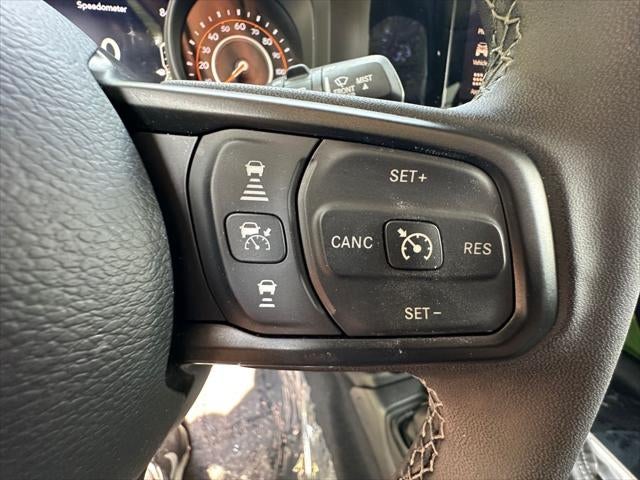 2025 Jeep Wrangler 4-Door Willys 4x4