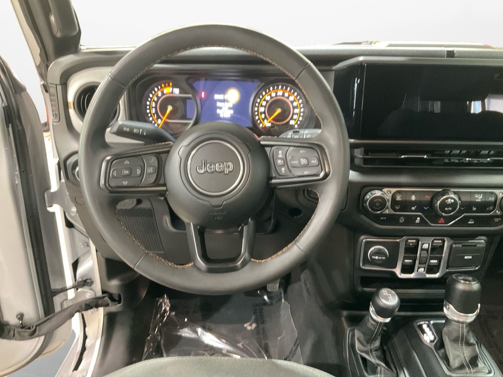 2024 Jeep Wrangler 4-Door Sport S