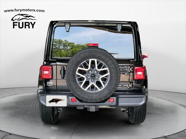 2025 Jeep Wrangler 4-Door Sahara 4x4