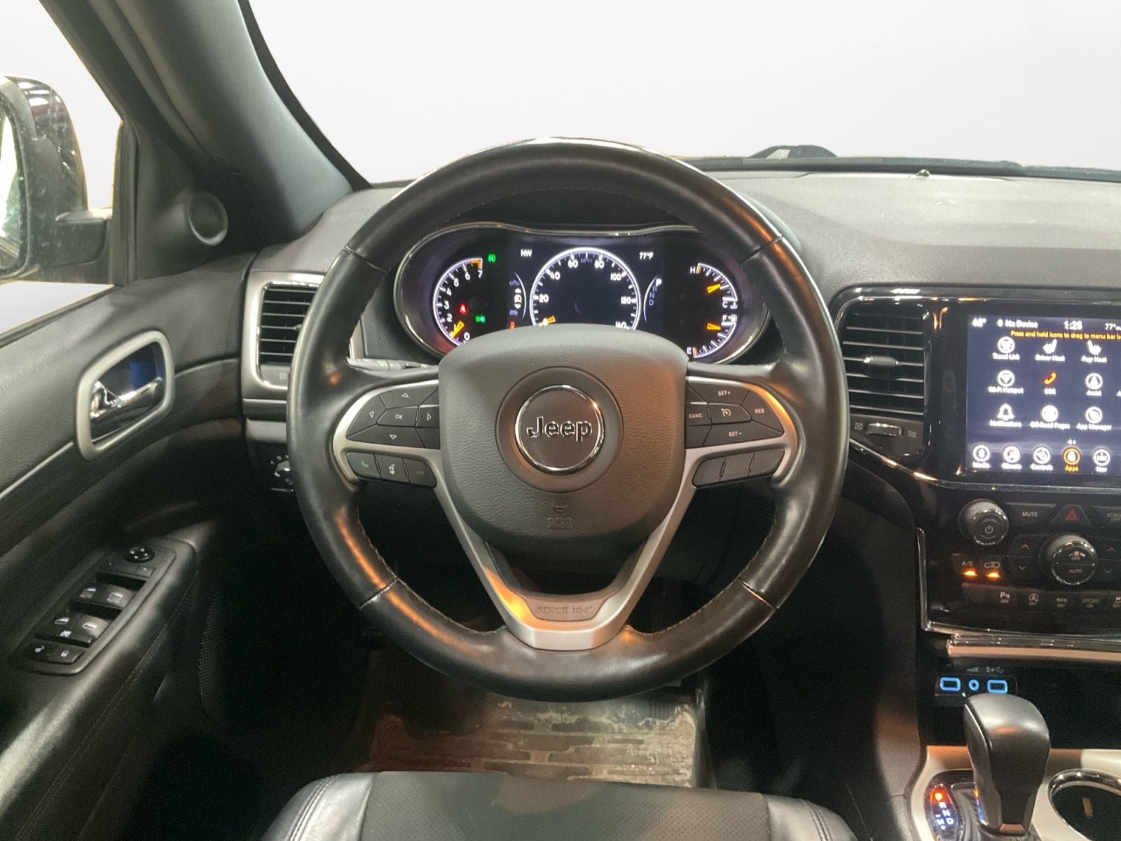 2021 Jeep Grand Cherokee Laredo X 4x4