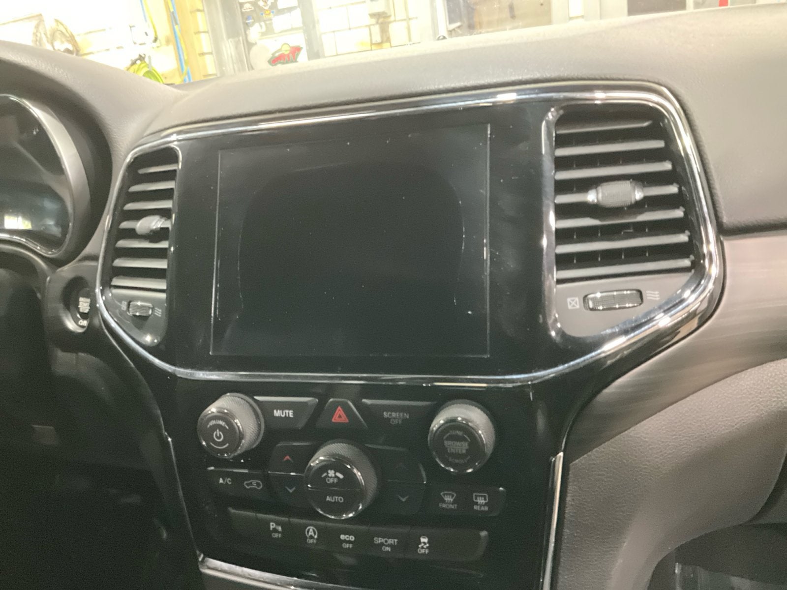 2019 Jeep Grand Cherokee Altitude 4x4