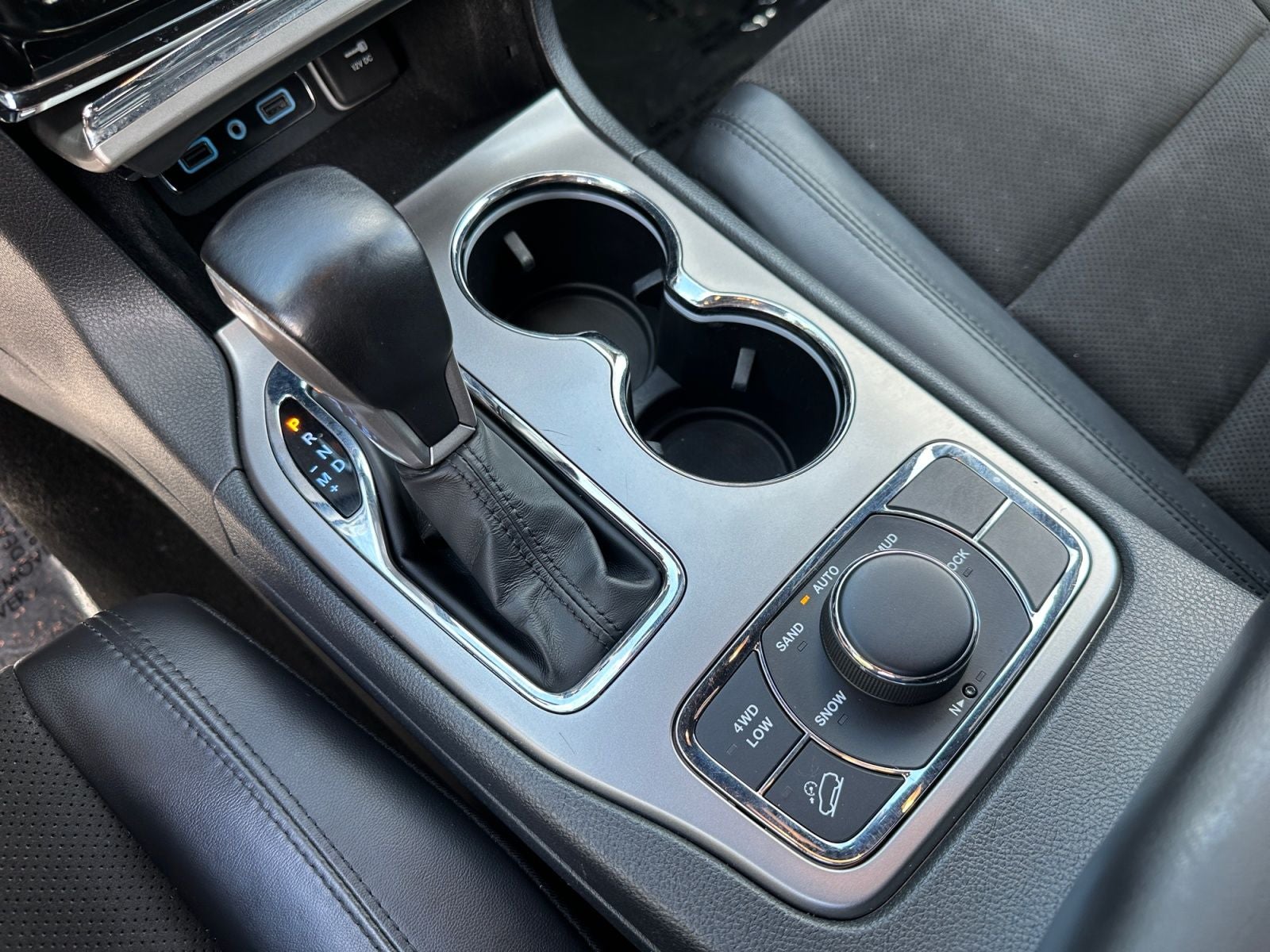 2020 Jeep Grand Cherokee Altitude