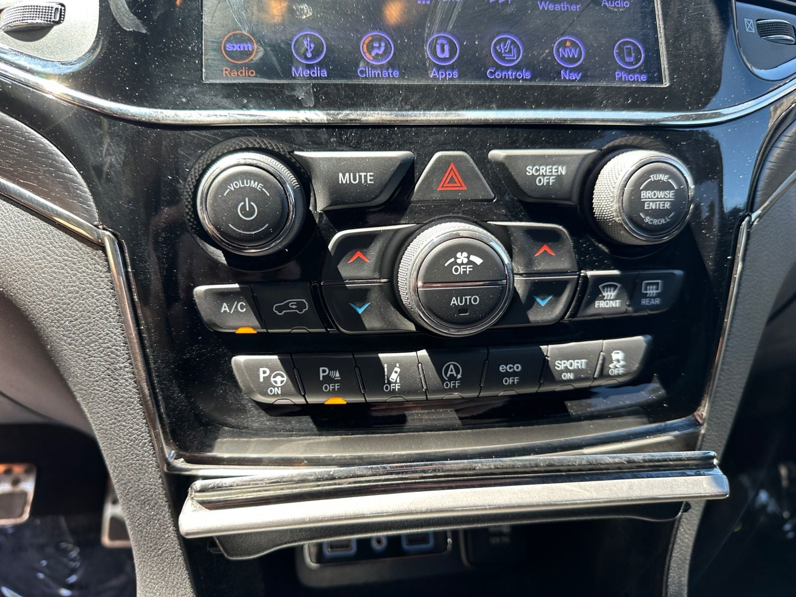 2019 Jeep Grand Cherokee Overland