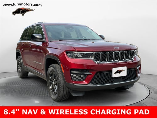 2022 Jeep Grand Cherokee Laredo 4x4