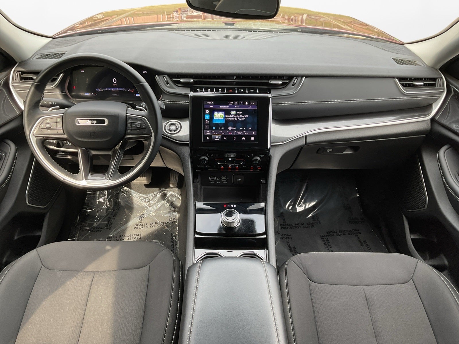 2022 Jeep Grand Cherokee Laredo 4x4