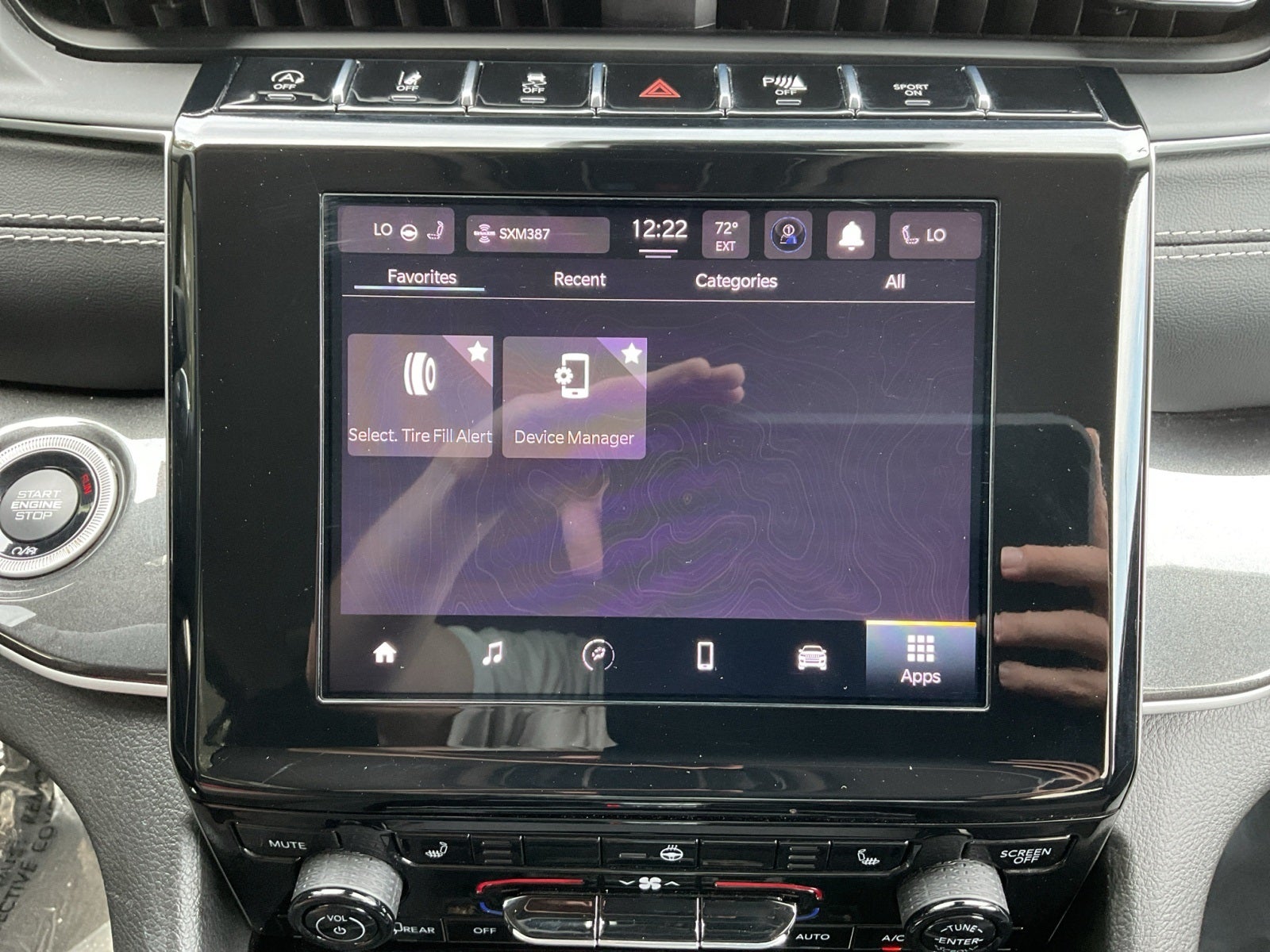 2022 Jeep Grand Cherokee Laredo 4x4