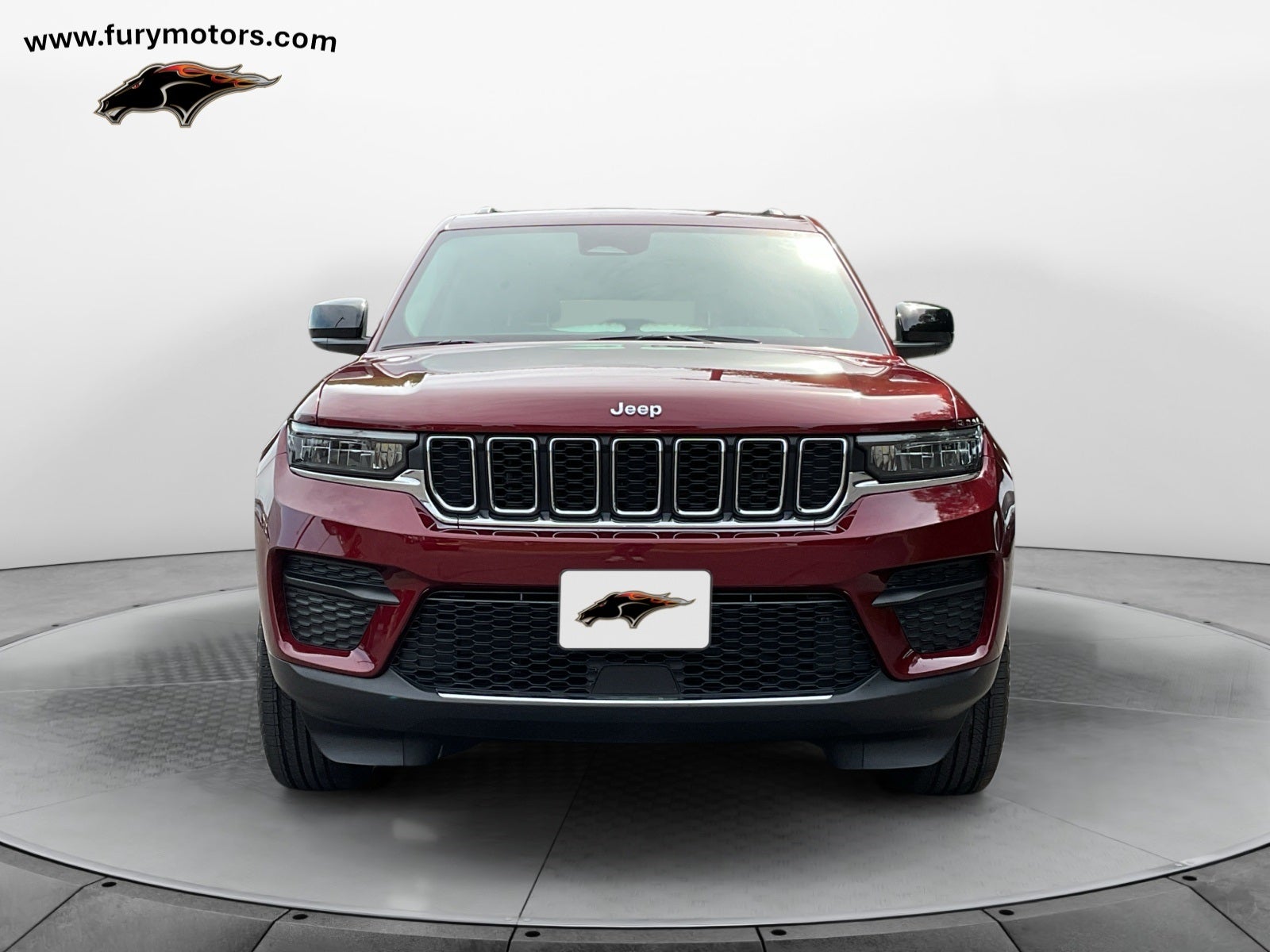 2022 Jeep Grand Cherokee Laredo 4x4