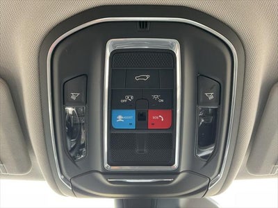 2022 Jeep Grand Cherokee Laredo 4x4