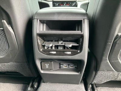 2025 Jeep Grand Cherokee Laredo 4x4