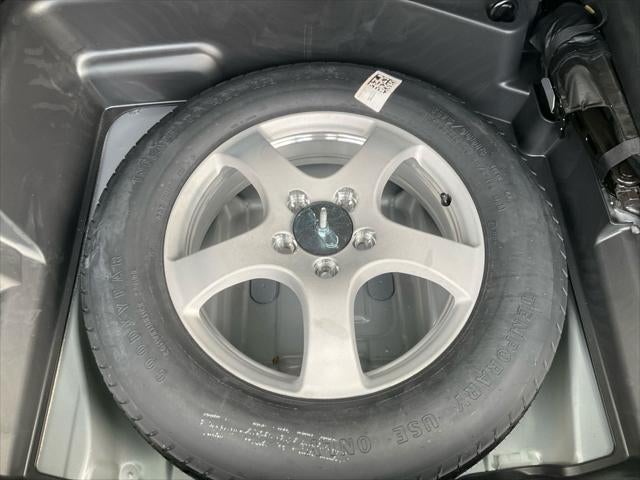 2025 Jeep Grand Cherokee Laredo 4x4