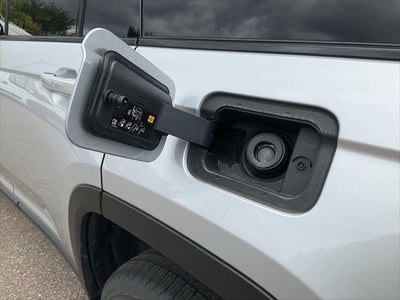 2025 Jeep Grand Cherokee Laredo 4x4