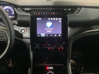 2024 Jeep Grand Cherokee Laredo 4x4