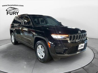 2024 Jeep Grand Cherokee Laredo 4x4