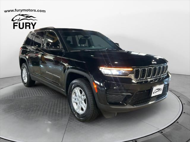 2024 Jeep Grand Cherokee Laredo 4x4