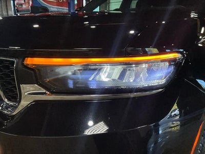 2024 Jeep Grand Cherokee Laredo 4x4