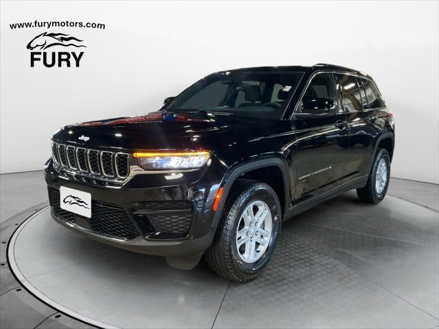 2024 Jeep Grand Cherokee Laredo 4x4