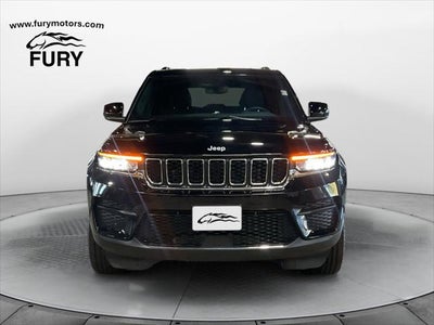 2024 Jeep Grand Cherokee Laredo 4x4