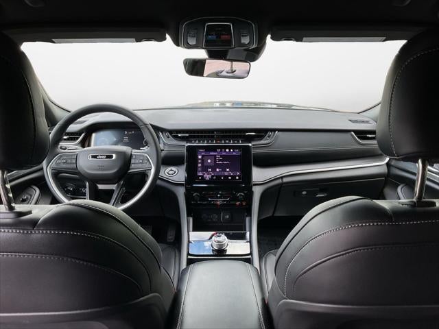 2025 Jeep Grand Cherokee Altitude 4x4