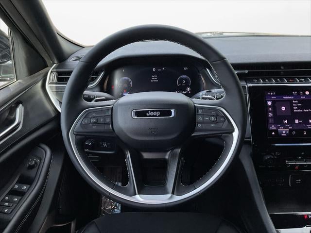 2025 Jeep Grand Cherokee Altitude 4x4