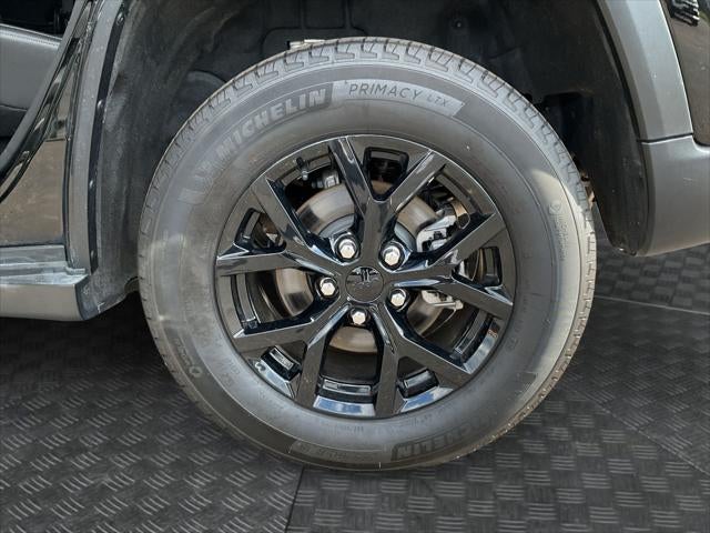 2025 Jeep Grand Cherokee Altitude 4x4