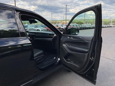 2025 Jeep Grand Cherokee Altitude 4x4