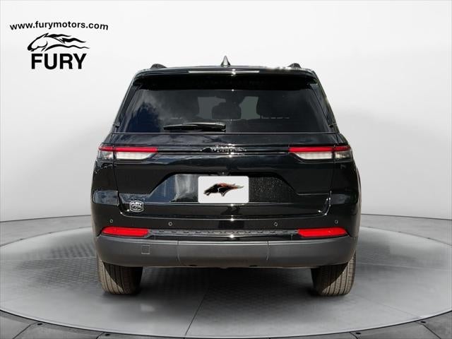 2025 Jeep Grand Cherokee Altitude 4x4