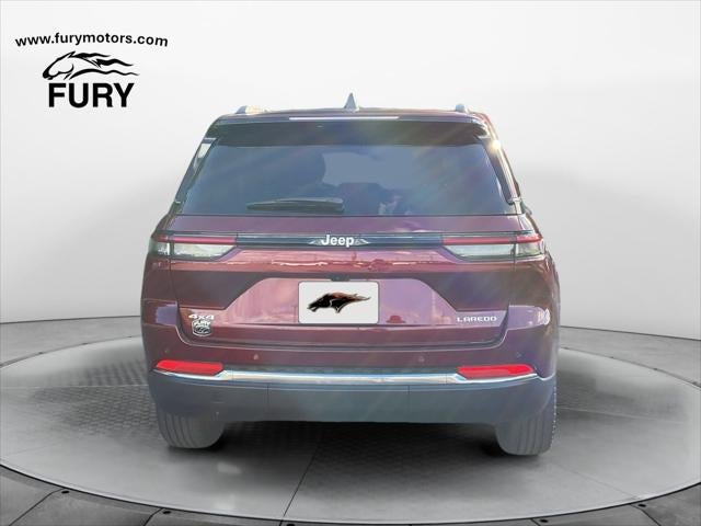 2025 Jeep Grand Cherokee Laredo 4x4