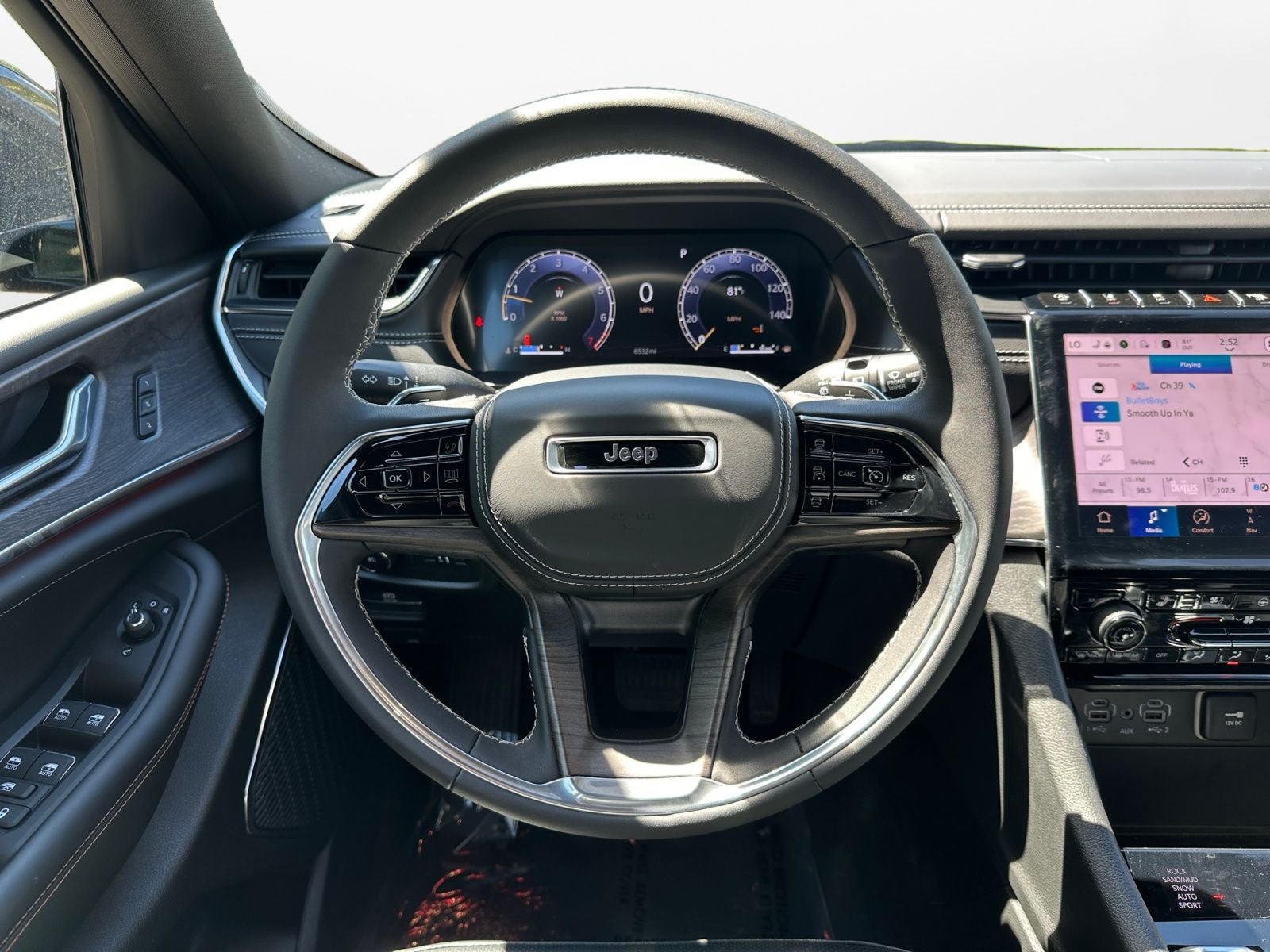 2025 Jeep Grand Cherokee Overland