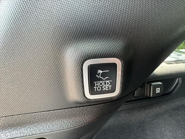 2025 Jeep Grand Cherokee Overland 4x4