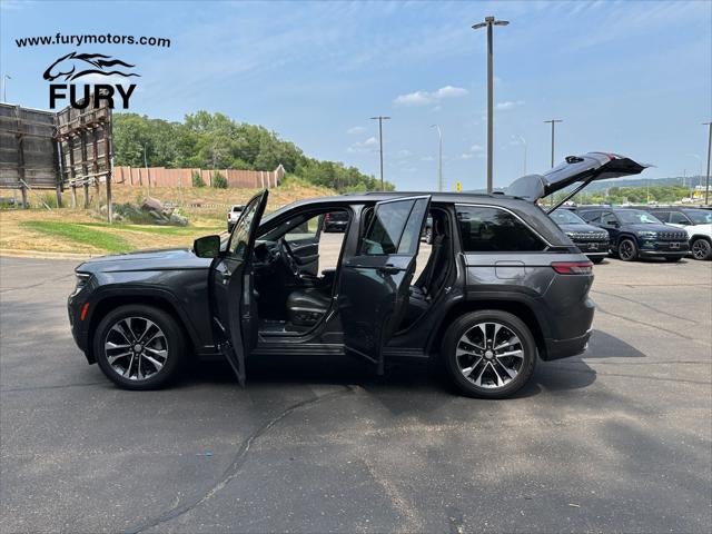 2025 Jeep Grand Cherokee Overland 4x4
