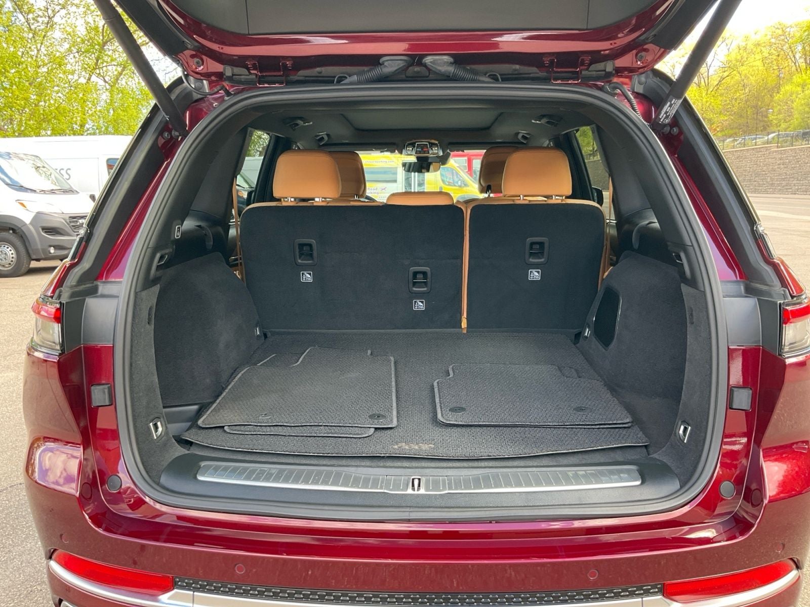 2024 Jeep Grand Cherokee Summit