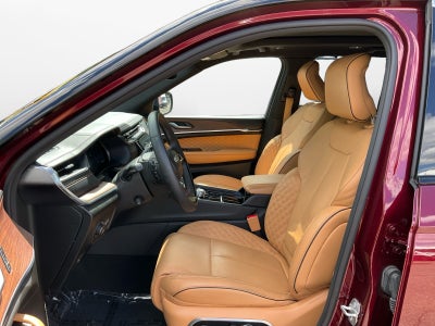 2024 Jeep Grand Cherokee Summit