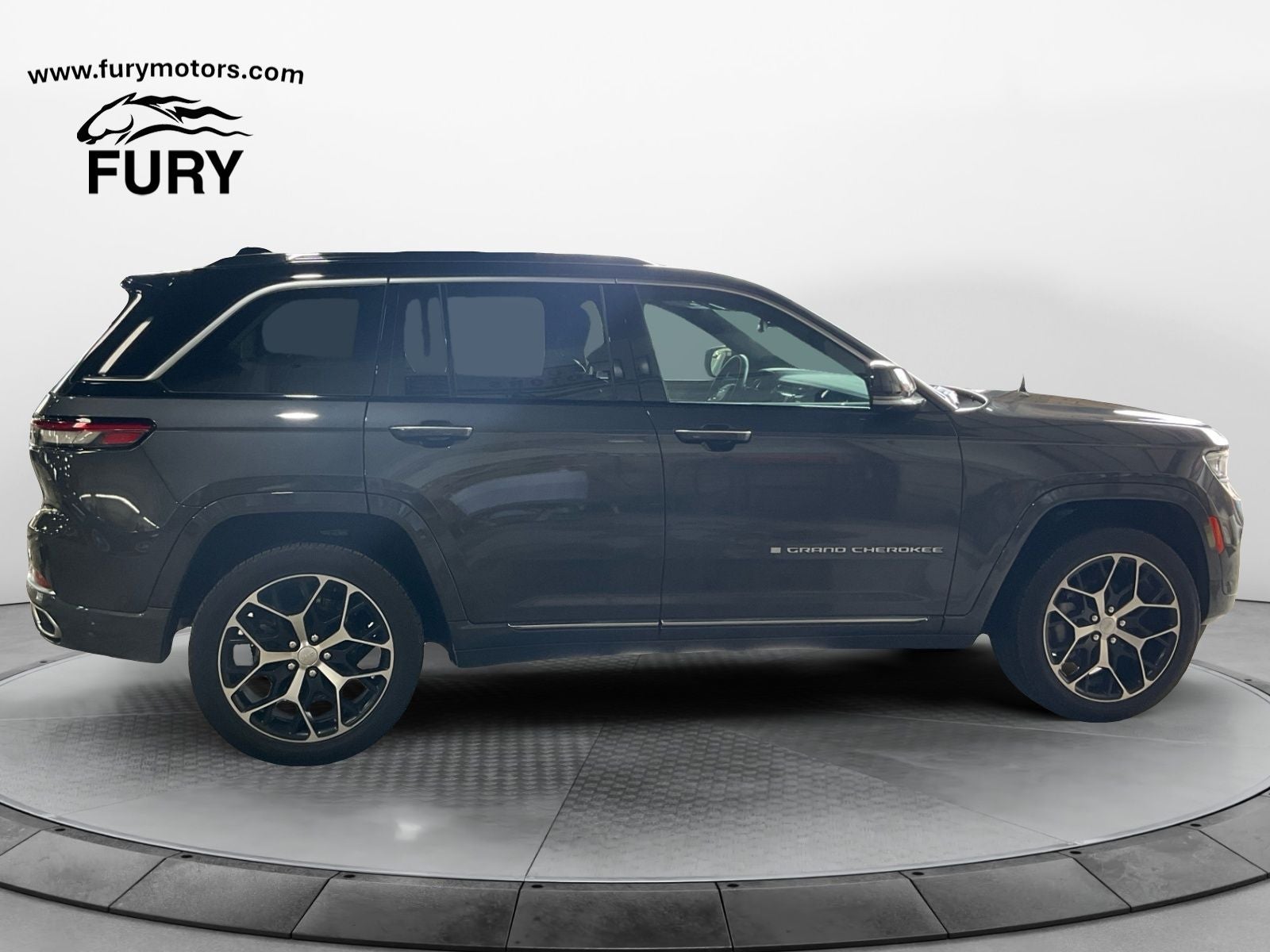 2024 Jeep Grand Cherokee Summit