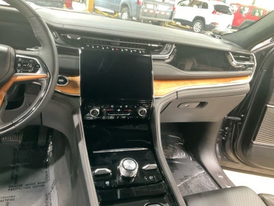2024 Jeep Grand Cherokee Summit